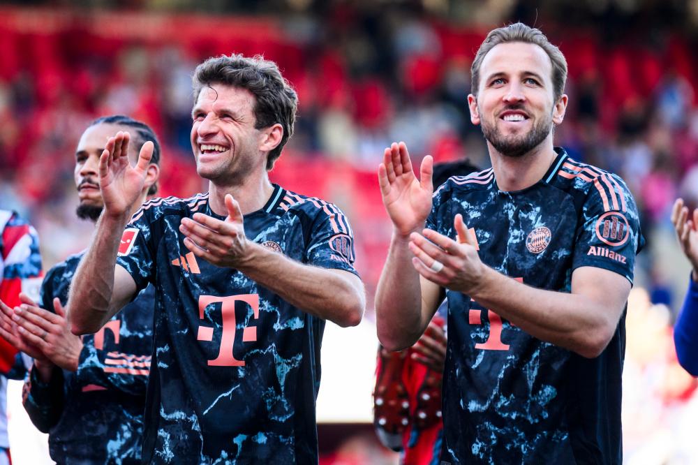 中国正通过 中国正通过