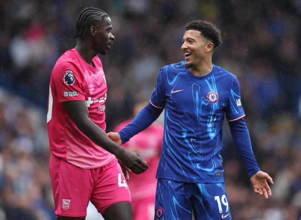 蓄势待飞 蓄势待飞